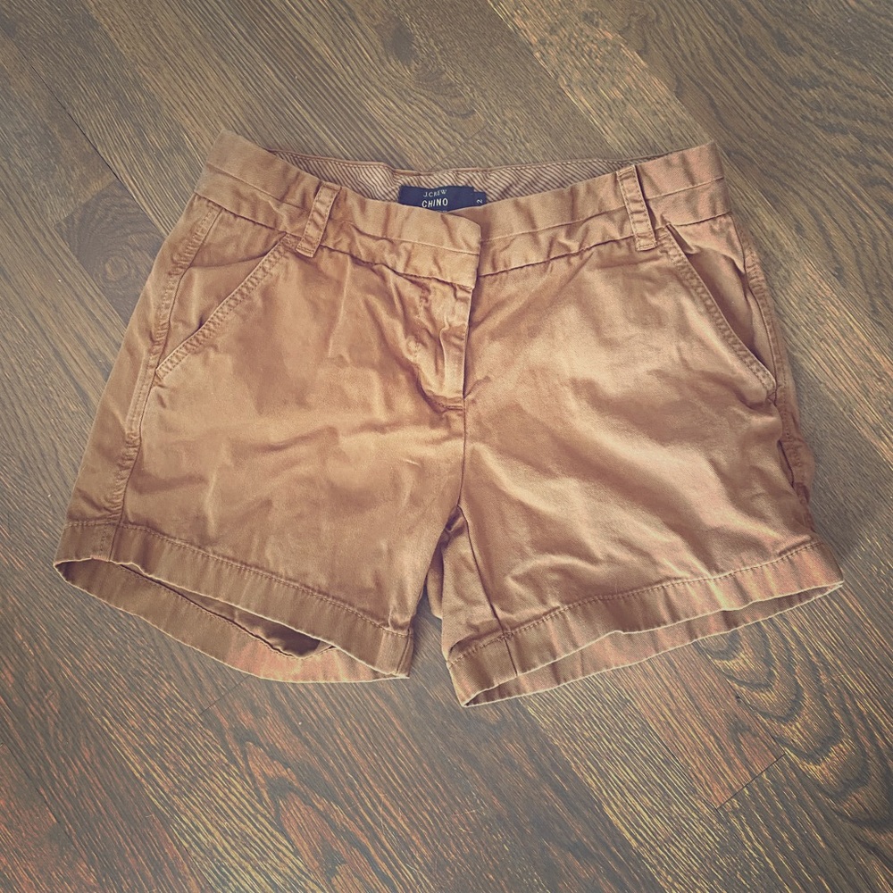 J. Crew 4” Chino, Size 2